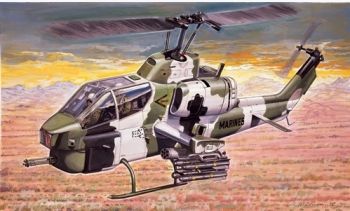 ITA0160 - AH-1W Super Cobra Helikopter zum Zusammenbauen und Lackieren