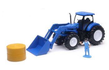 NEW05523B - NEW HOLLAND T7 270 mit Lader und Figur