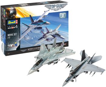 REV05677 - Farbe und Klebstoff für das Filmset Top Gun 2 zum Zusammenbauen und Bemalen enthalten