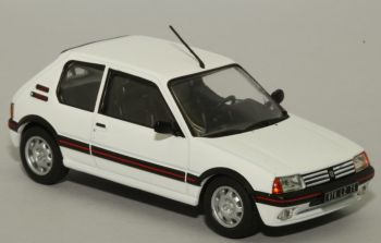 ODE077 - PEUGEOT 205 GTI 1.9 Weiß