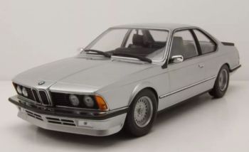 MNC155028107 - BMW 635 CSI 1982 Silber