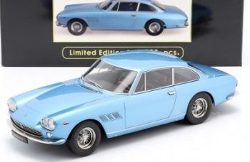 KKS180423 - FERRARI 330 GT 2+2 1964 Hellmetallicblau - Limitiert auf 750 Stück.