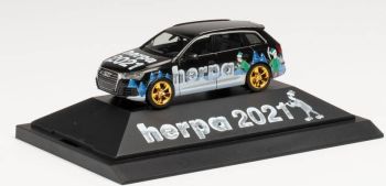 HER102179 - AUDI Q7 Weihnachten HERPA 2021