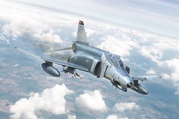 ITA1448 - Baue und bemale F-4E/F Phantom II Flugzeuge