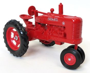 SMO1164 - FARMALL M Maßstab: 1/16