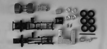 HER082716 - 2er Set Fahrgestell DAF XF 105 - Im Bausatz