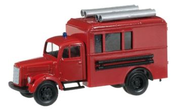 HER745024 - MERCEDES-Feuerwehrauto