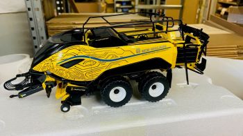 CW0148 - Presse NEW HOLLAND Gedruckte Rennstrecke