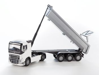 EMEK22352 - VOLVO FH16 4x2 weiß mit 3-achsiger Kippmulde