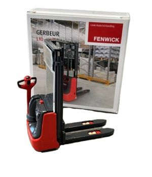 CON2637/01 - FENWICK L10/12 Stapler