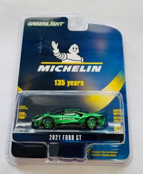GREEN28160-FVERT - FORD GT 2021 grün 135. Jubiläum MICHELIN in Blisterverpackung