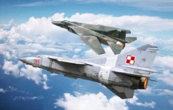 ITA2798 - Kampfflugzeug MiG-23 MF/BN Flogger zum Zusammenbauen und Lackieren