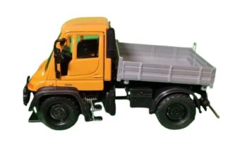 WEL32380JAUNE - MERCEDES-BENZ Unimog U400 Gelb und Grau