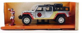 JAD33363 - JEEP Gladiator 2020 mit COLOSSUS-Figur