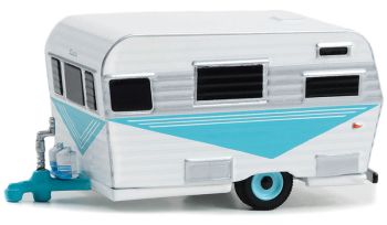 GREEN34140-B - Wohnwagen Siesta Travel trailer 1958 blau und weiß aus der Serie HITCHED HOMES unter Blister.