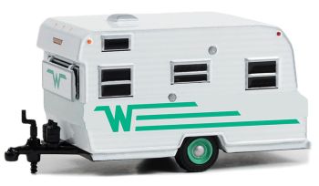 GREEN34140-C - Wohnwagen Winnebago Travel Trailer 216 1965 aus der Serie HITCHED HOMES in Blisterverpackung.