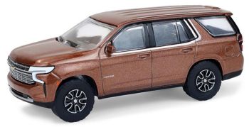 GREEN35300-E - CHEVROLET Thoe 2022 metallicbraun aus der BLUE COLLAR Serie (in Blisterverpackung)