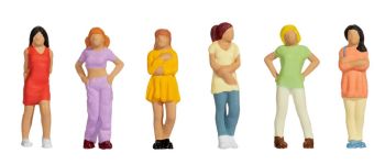 NOC36517 - Junge Frauen