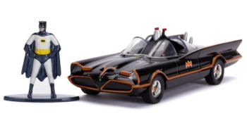 JAD31703 - Klassisches Batmobil von 1966 mit BATMAN