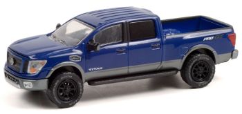 GREEN35210C - NISSAN Titan XD PRO-4X 2018 ALL-TERRAIN in Blisterverpackung