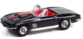 GREEN37240-A - CHEVROLET Corvette Cabrio 1967 BARRETT Jackson im Blister