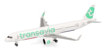 HER537841 - AIRBUS A321neo Transavia PH-YHZ