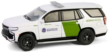 GREEN43035-F - CHEVROLET Tahoe 2023 US-Zollbehörde aus der Serie HOT PURSUIT in Blisterverpackung