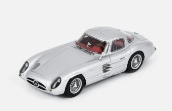 SCH43U00049 - MERCEDES-BENZ 300 SLR Uhlenhaut Coupé 1955 Silber