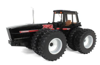 ERT44396_BLACK - INTERNATIONAL 7688 Super 70 Serie 2+2 Black - Prestige Collection