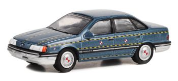 GREEN44980-A - FORD Taurus 1986 blau aus dem Film TOMMY BOY in Blisterverpackung