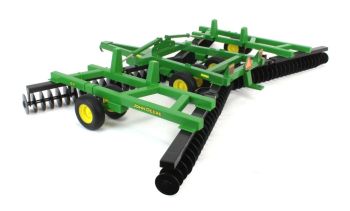 ERT45987 - JOHN DEERE 637 Grubber