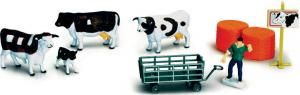 NEW05485F - Lot von 3 Kühen mit 1 Kalb und Zubehör