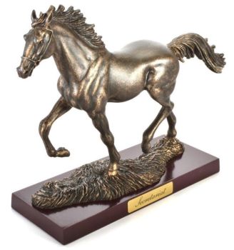 ATL4652110 - Rennpferdestatue – Sekretariat