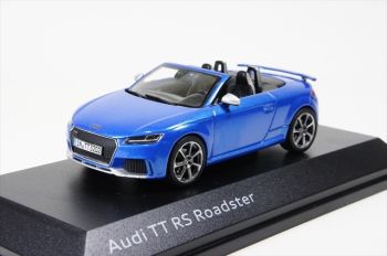 SPA5011610532 - AUDI TT RS Cabriolet blau