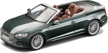 SPA5011705333 - AUDI A5 Cabrio grün