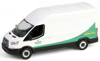 GREEN62040-F - FORD Transit 2015 aus dem Film COLD PURSUIT in Blisterverpackung