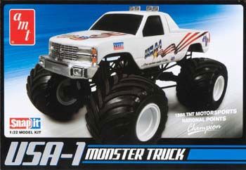 AMT672L/12 - Weißer MonsterTruck 4x4 – USA-1 zum Zusammenbauen und Bemalen