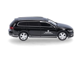 HER700870 - VOLKSWAGEN Passat Variant Bundeswehr schwarz
