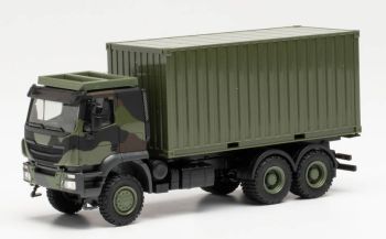 HER746793 - IVECO Trakker 6x6 Träger mit 20 Fuß Container Camouflage