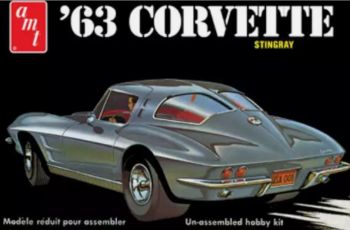 AMT861/12 - CHEVROLET Corvette Stingray 1963 zum Zusammenbauen und Lackieren