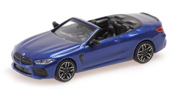 MNC870029030 - BMW M8 Cabriolet 2019 Blau metallic