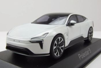 NOREV875010 - POLESTAR 5 2025 Schnee