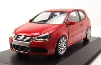 MXC940054500 - VOLKSWAGEN Golf V R32 2005 Rot