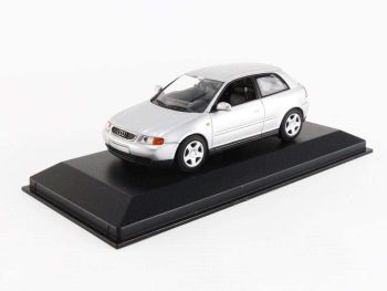 MXC940015101 - AUDI A3 1996 Grau