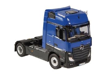 NZG844/06 - MERCEDES-BENZ Actros MP 04 Big Space 4x2 Blau