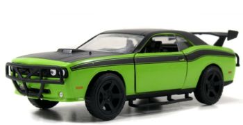 JAD97140 - DODGE Challenger SRT8-Off SCHNELL & WÜTEND