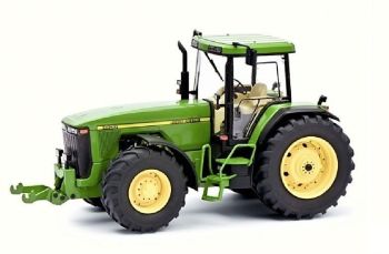 SCH7892 - JOHN DEERE 8400 – mit John Deere Box