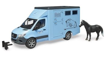 BRU2674 - Mercedes Benz Sprinter mit einem Pferd