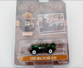 GREEN38040-A - JEEP Willys MB 1945 grün aus der SMOKEY BEAR Serie in Blisterverpackung.