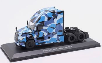 G1470007 - FREIGHTLINER Cascadia 6x4 2018 blue - CAMOUFLAGE